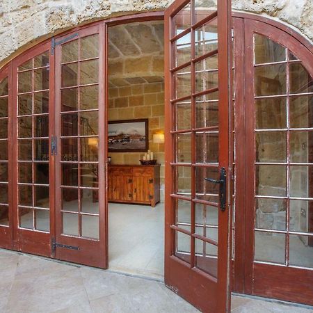 فيلا Għarbفي إيل-فيدوتا هوليداي فارم هاوس ويذ صني برايفت بول إن آيلاند أوف غوزو المظهر الخارجي الصورة