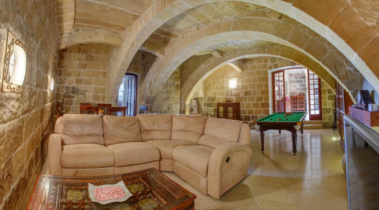 فيلا Għarbفي إيل-فيدوتا هوليداي فارم هاوس ويذ صني برايفت بول إن آيلاند أوف غوزو المظهر الخارجي الصورة